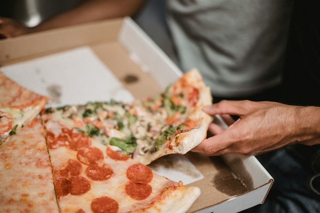 Pizzakarton mit logo